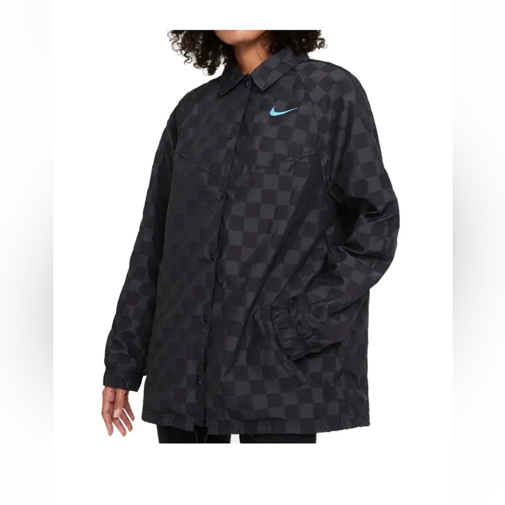 Nike Jacket Size Small